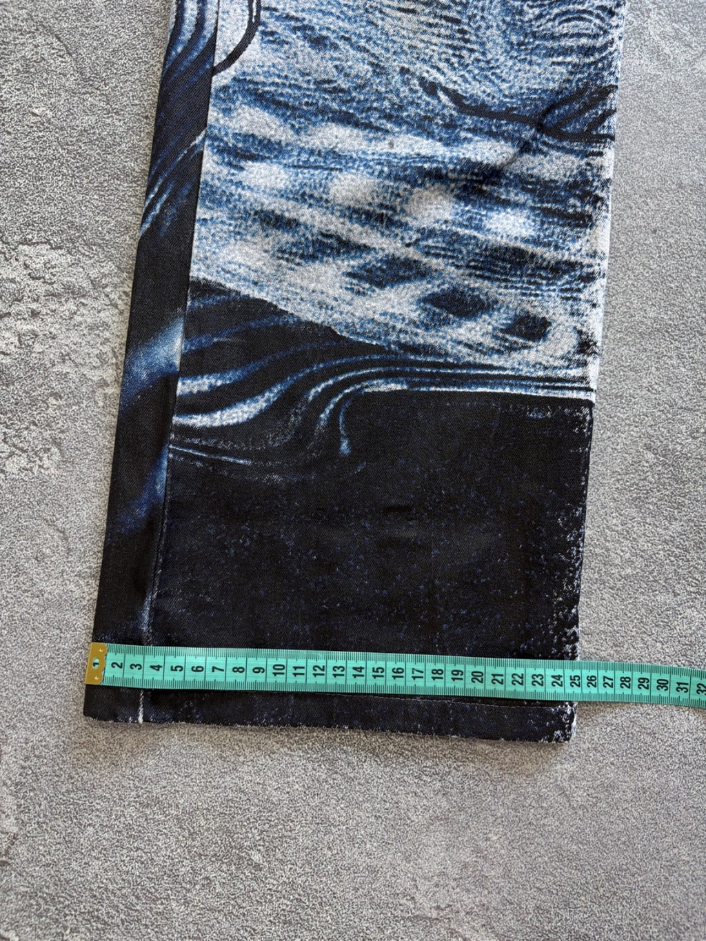 Vintage 2000's Roberto Cavalli Abstract Psychedelic Print Jeans Pants sz XL