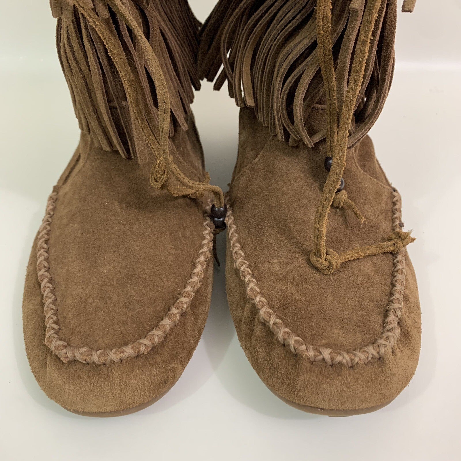 Minnetonka Size 9 Women’s Double Fringe Suede Chestnut Brown Boots