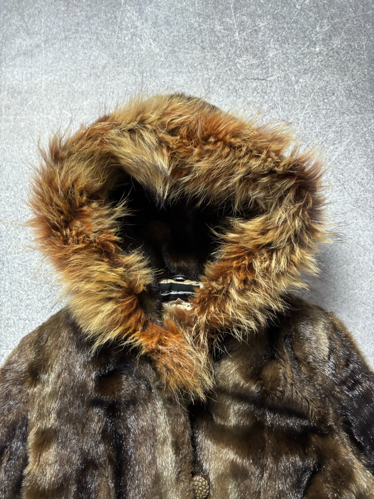 Vintage 90s-2000s JAPANESE JUNYA WATANABE STYLE  FAUX FUR  JACKET WOMENS CARTI