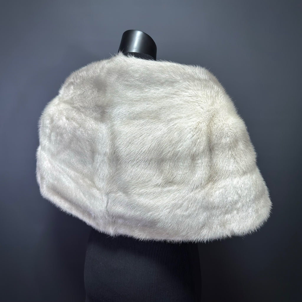 SAGA MINK ROYAL Sapphire Mink Fur Shawl/Wrap Women Luxury – Premium Collection