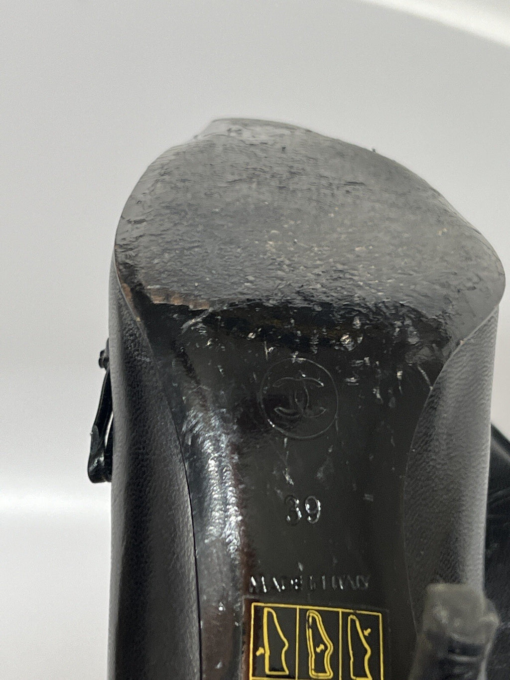 Vtg CHANEL BLACK LEATHER CC LOGO SOCK BOOTS 39