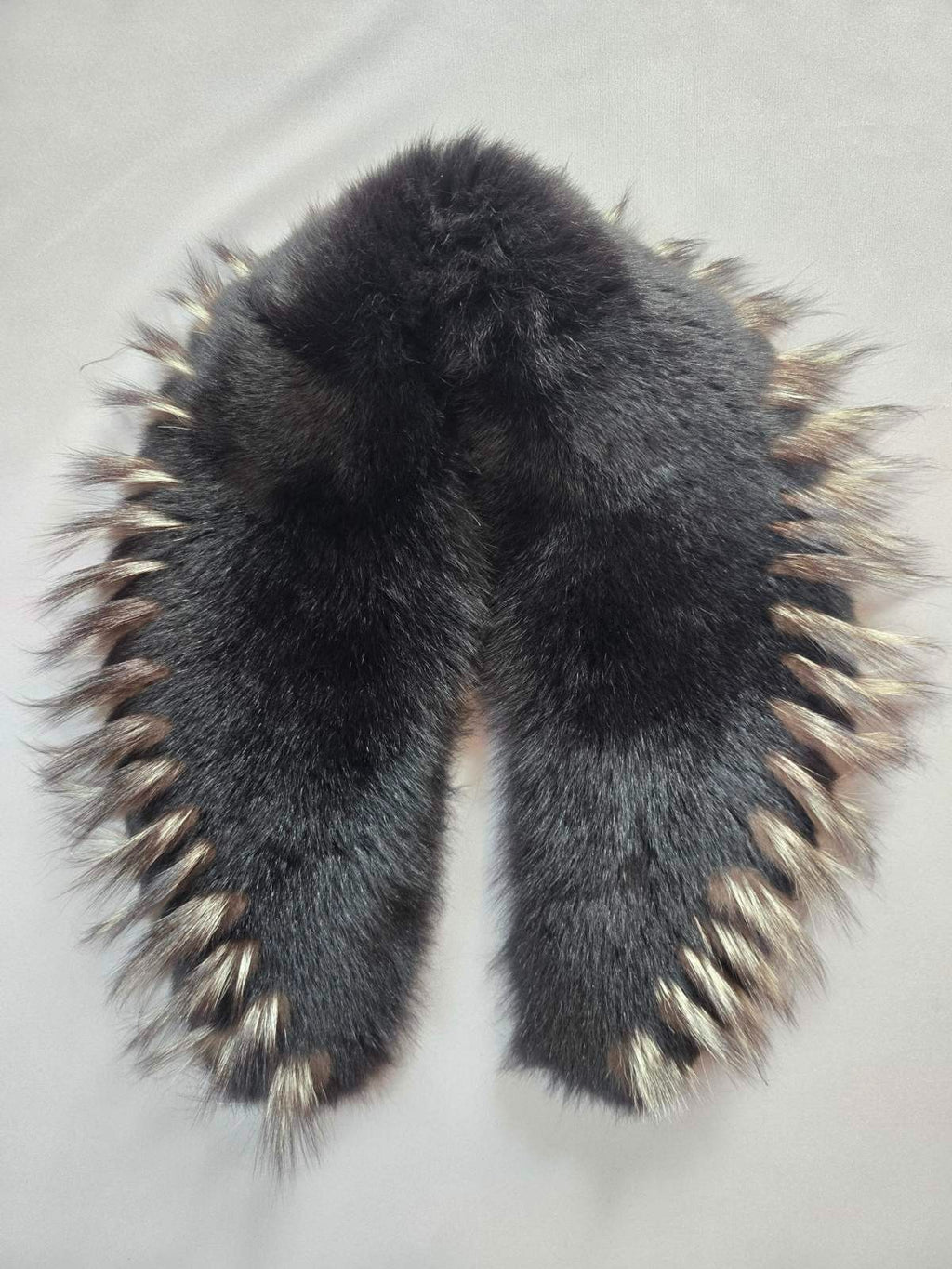Vintage Y2K Black Leather Coat with Fox Fur Collar and Cuffs