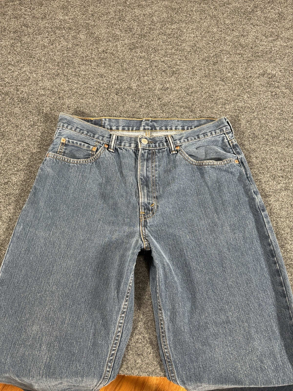 Levi's 550 Relaxed Fit Jeans Blue Medium Wash 36x30