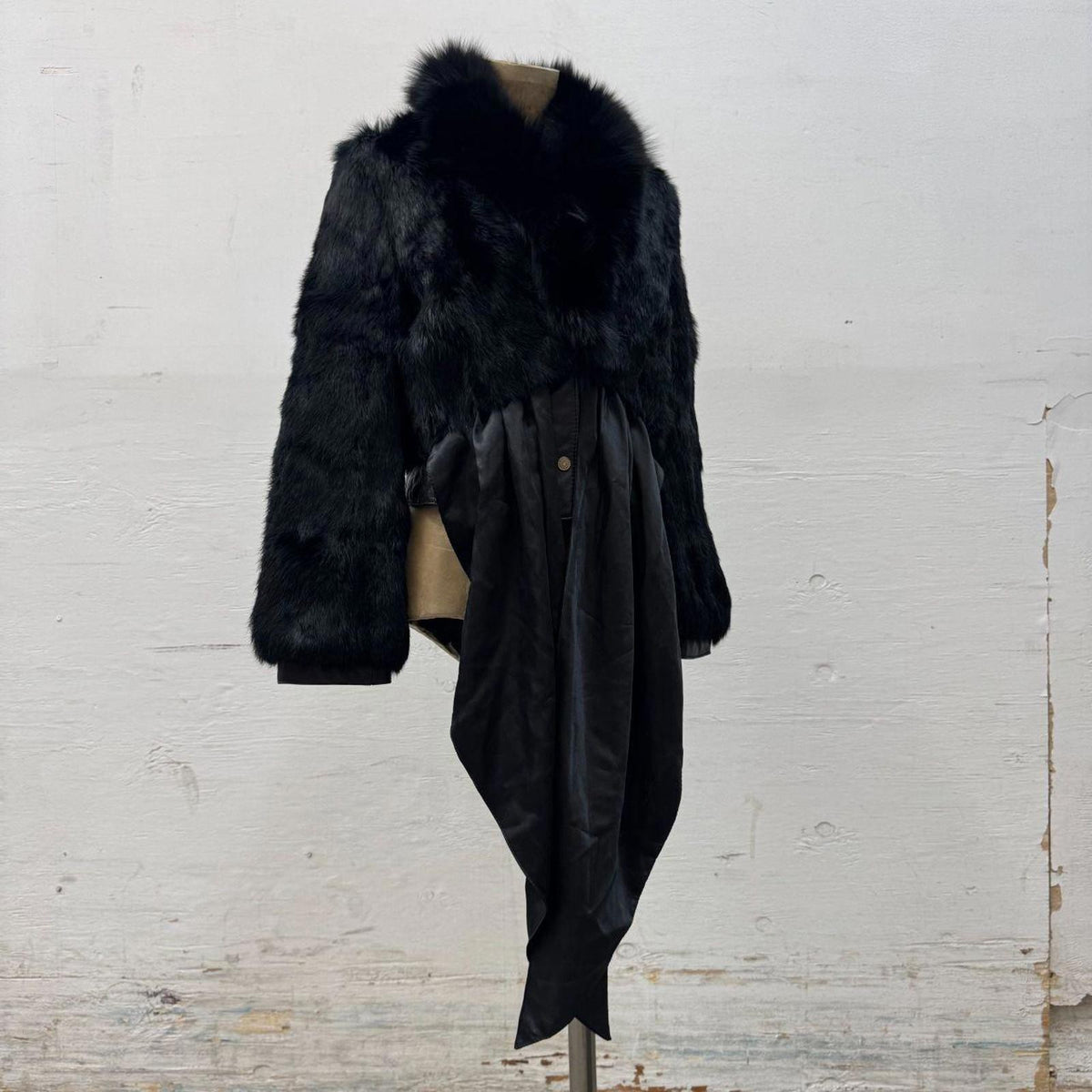 Vintage Y2K Cropped Satin Waist Tie Rabbit Fur and Leather Jacket