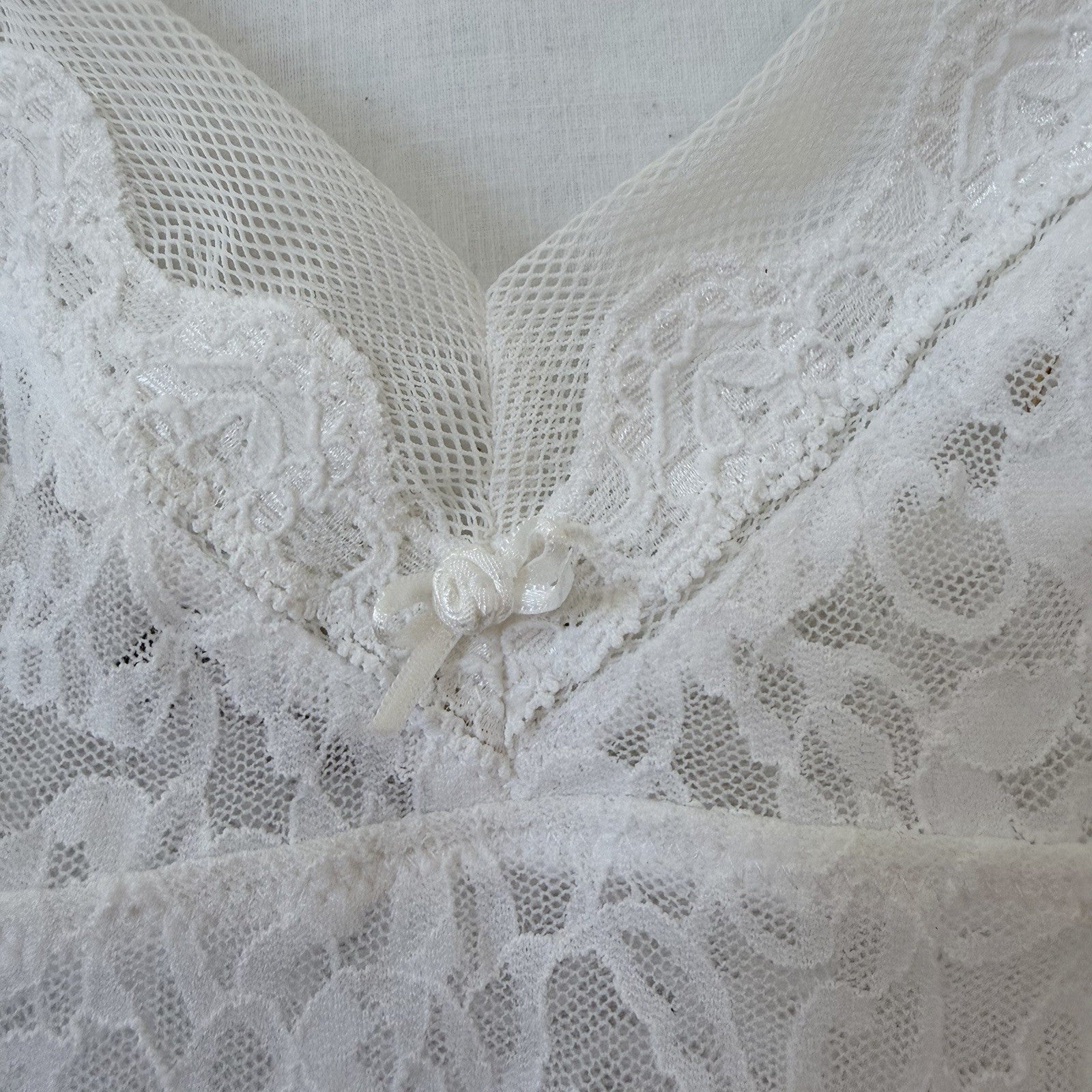 Victoria’s Secret Y2K White Lace Babydoll Slip Dress Nightgown M Coquette Fairy