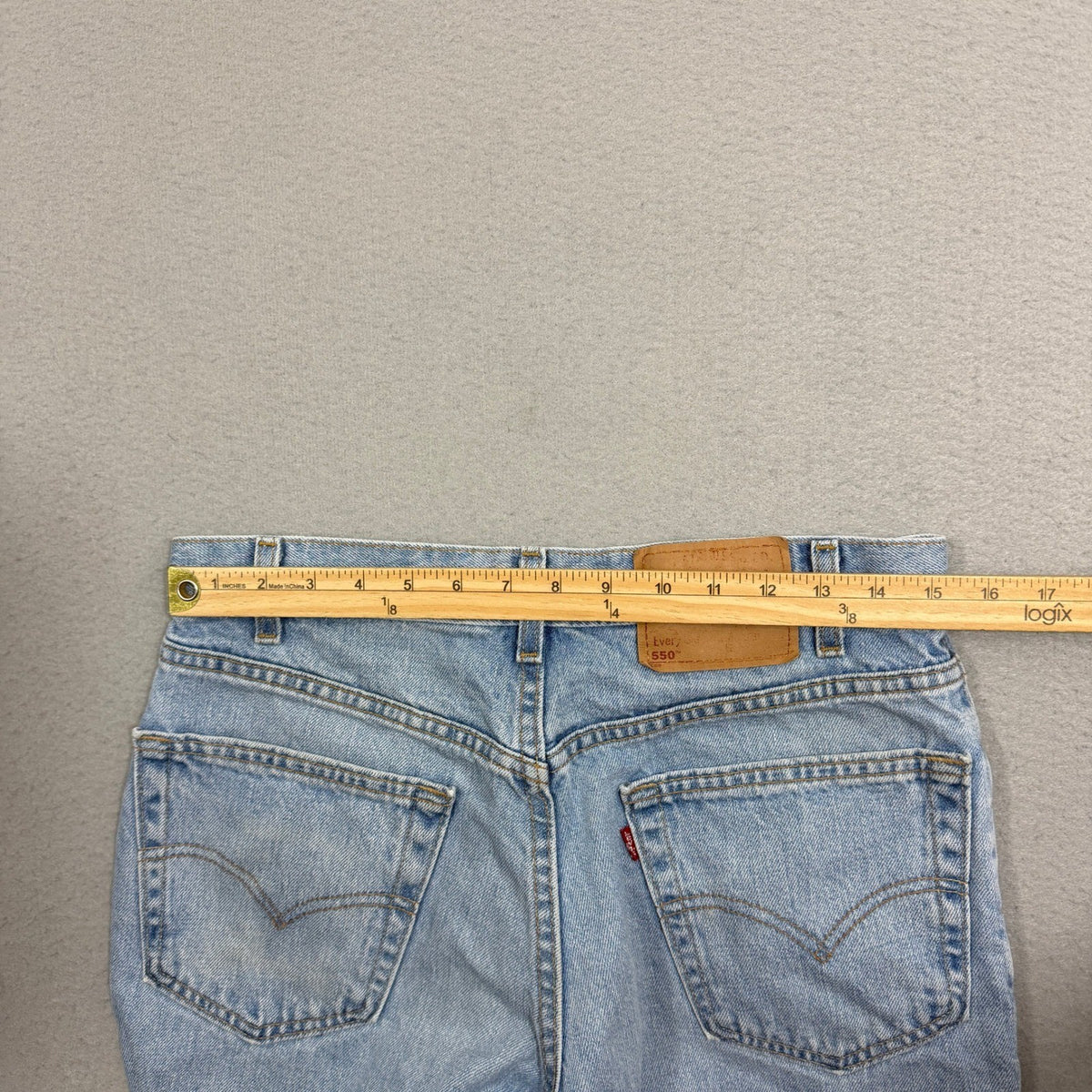 Levi's 1990s 550 Jeans Light Wash 33x32