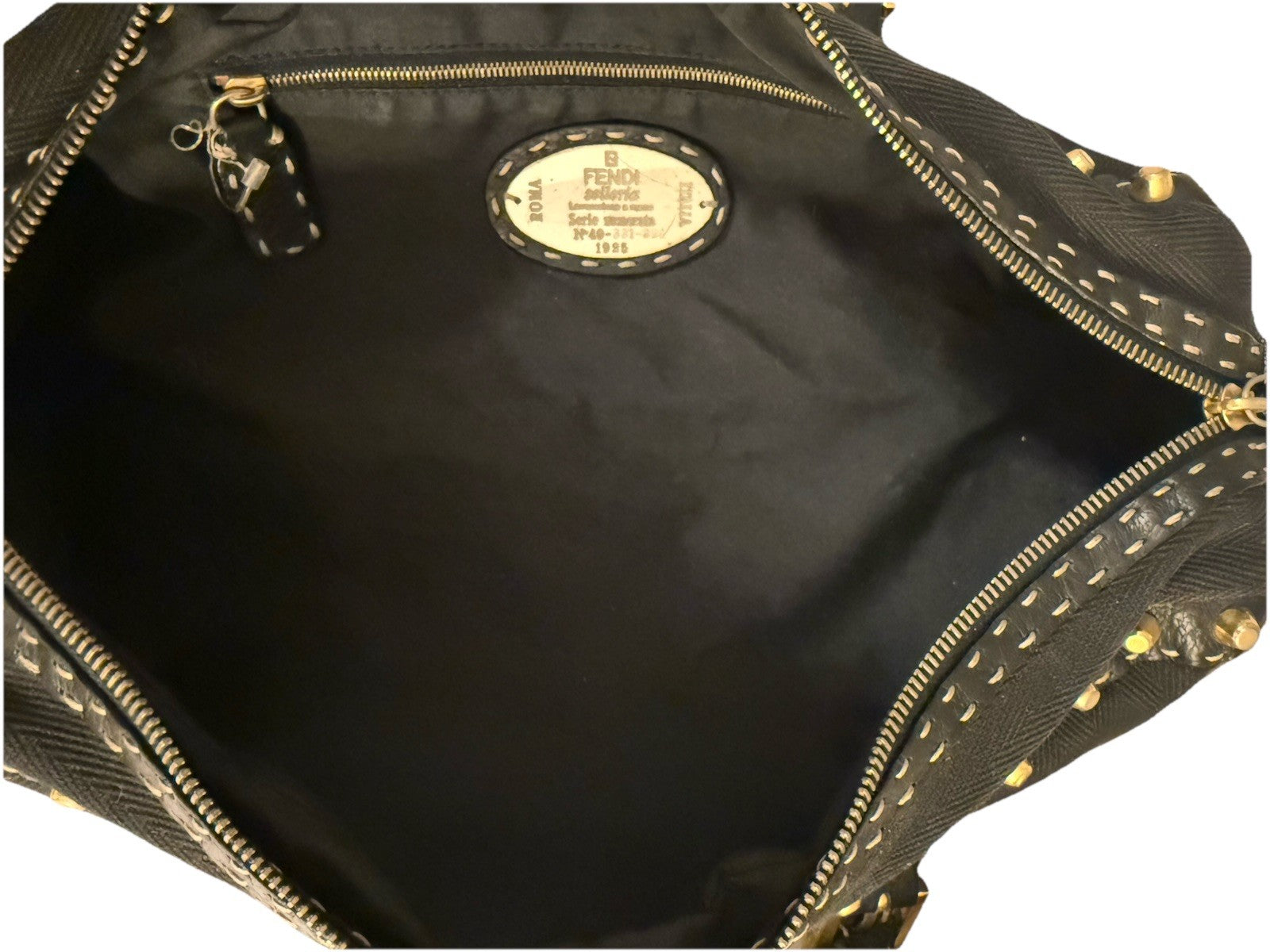 Auth.FENDI SELLERIA Black Canvas Leather -Trimmed Studded Handbag Vintage 2000s