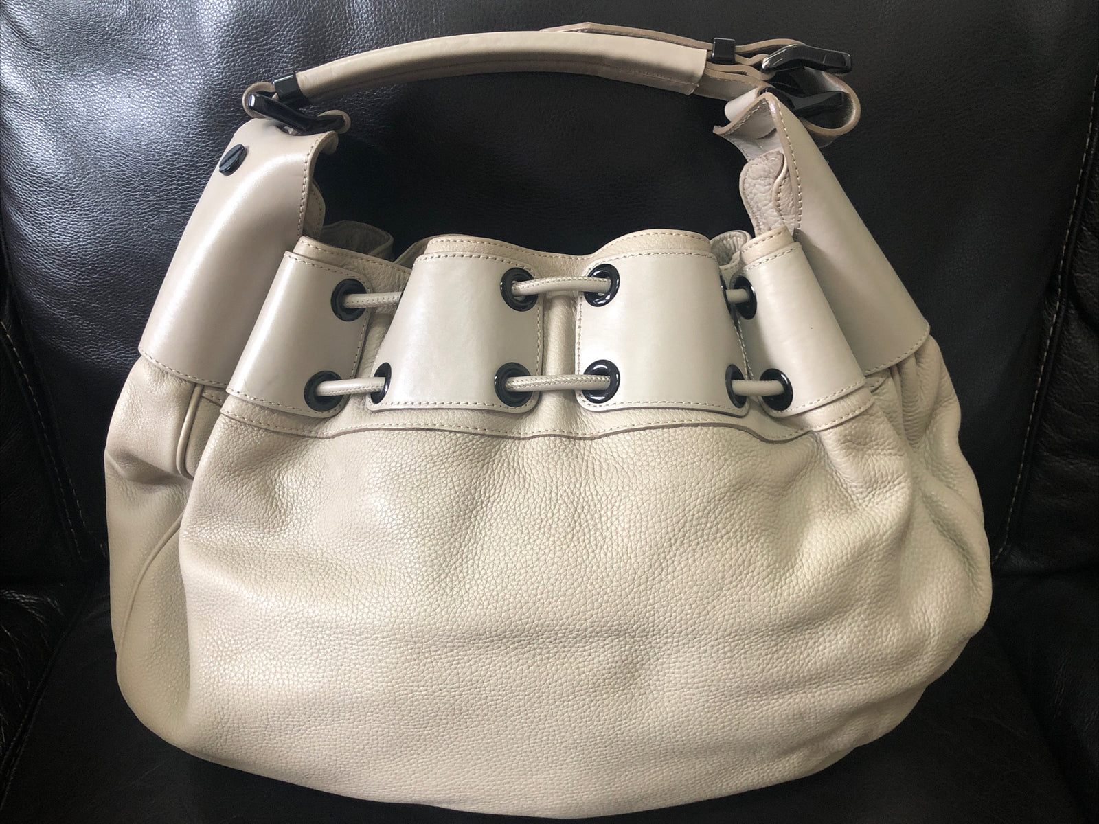 100% Authentic Burberry Leather Prorsum Large Warrior light taupe Hobo Bag
