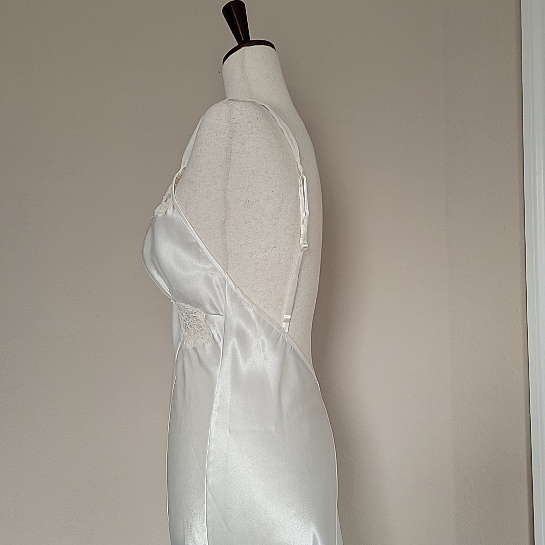 Buy Authentic Vintage Slip Dresses | Foundry Vintage