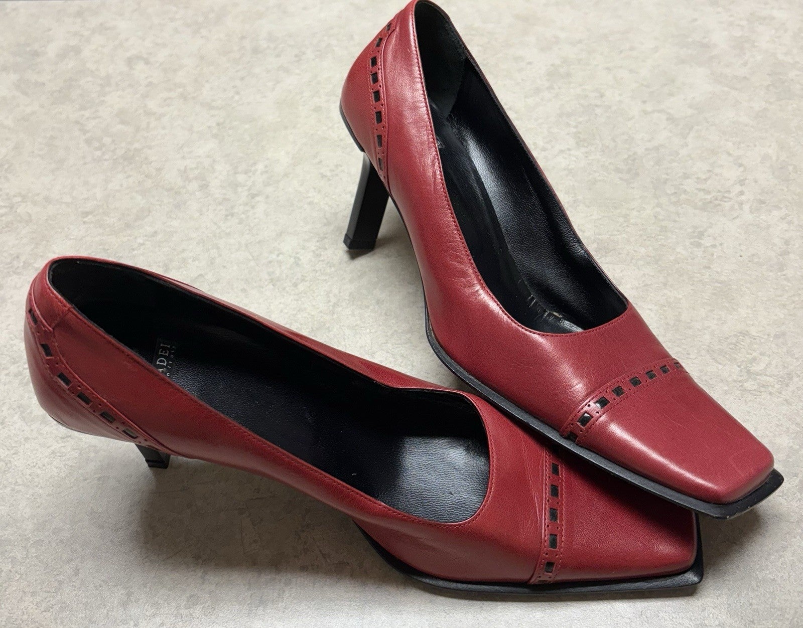 Casadei Womens Red Leather Pumps Square Toe Shoes Size 7 Italy