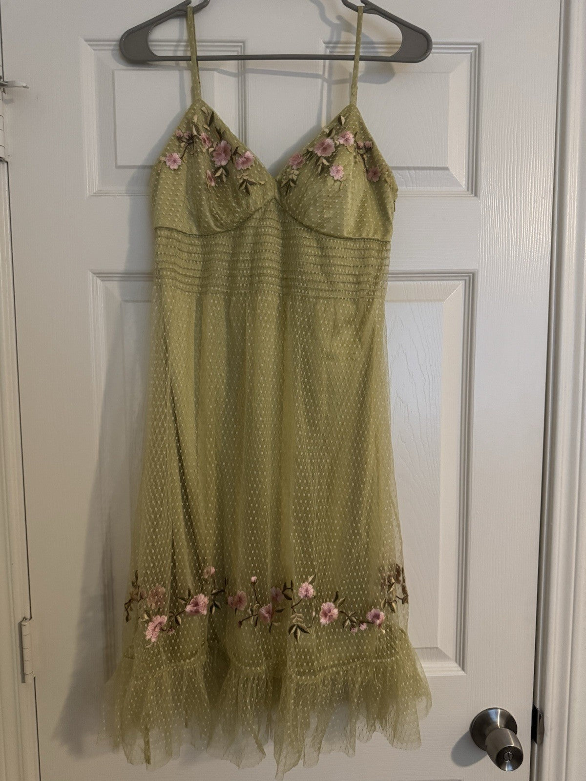 Sue Wong Size 4 Green Embroidered Floral Mesh Cocktail Dress