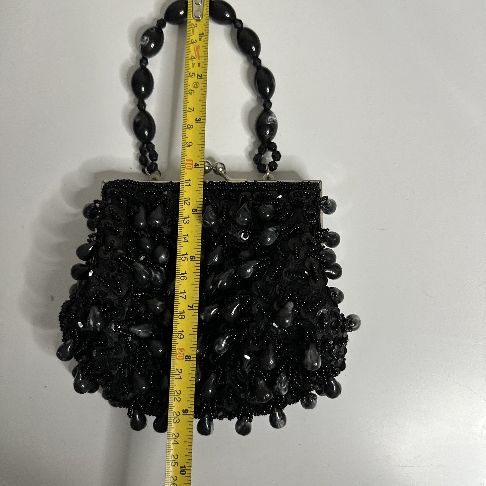 CARA NY IN’S WOMENS BEADED EVENING BAG PROM CLUTCH PURSE USED 4.5” HANDLE