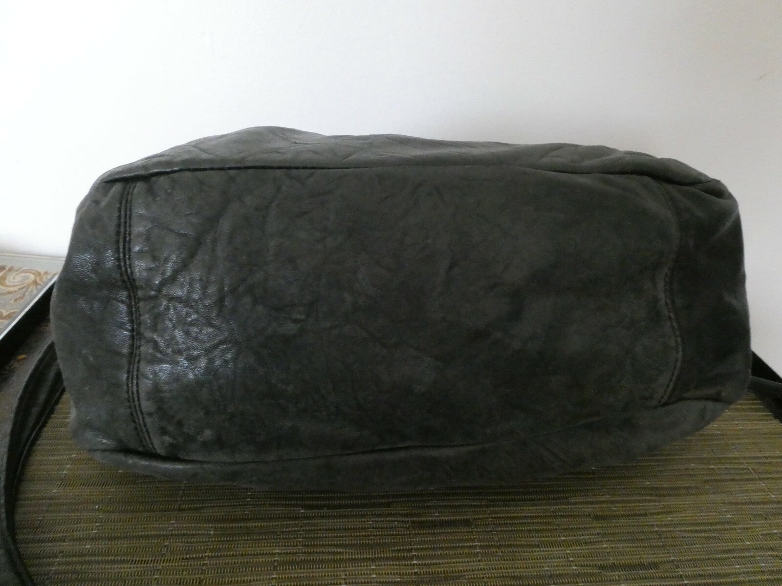 Be&D Women's Gray Leather Shoulder Bag Crossbody