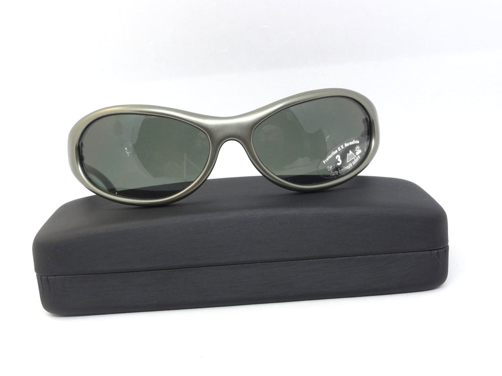 VUARNET 105  VINTAGE 2000S  SUNGLASSES  POLYCARBONATE LENS FRANCE NEW