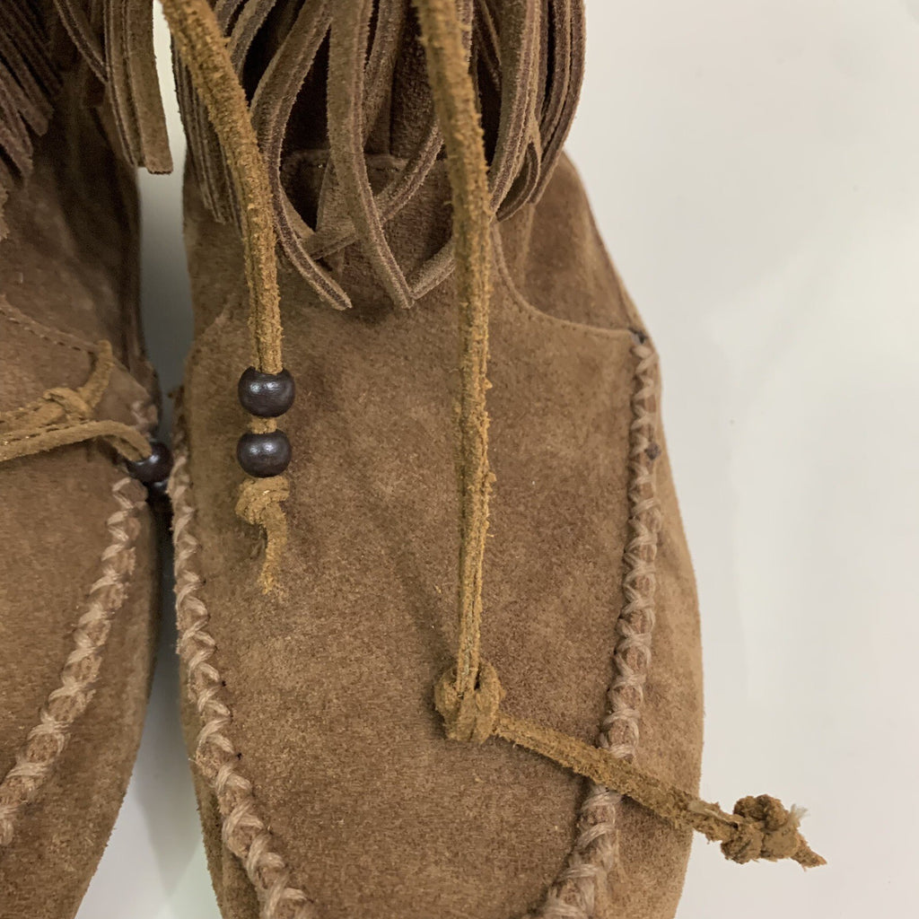 Minnetonka Size 9 Women’s Double Fringe Suede Chestnut Brown Boots
