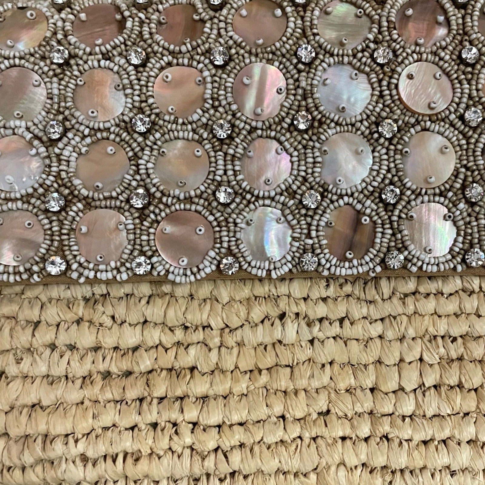 Tommy Bahama Feeling Beachy Straw Shoulder Bag Shell Beaded Mother of Pearl Boho