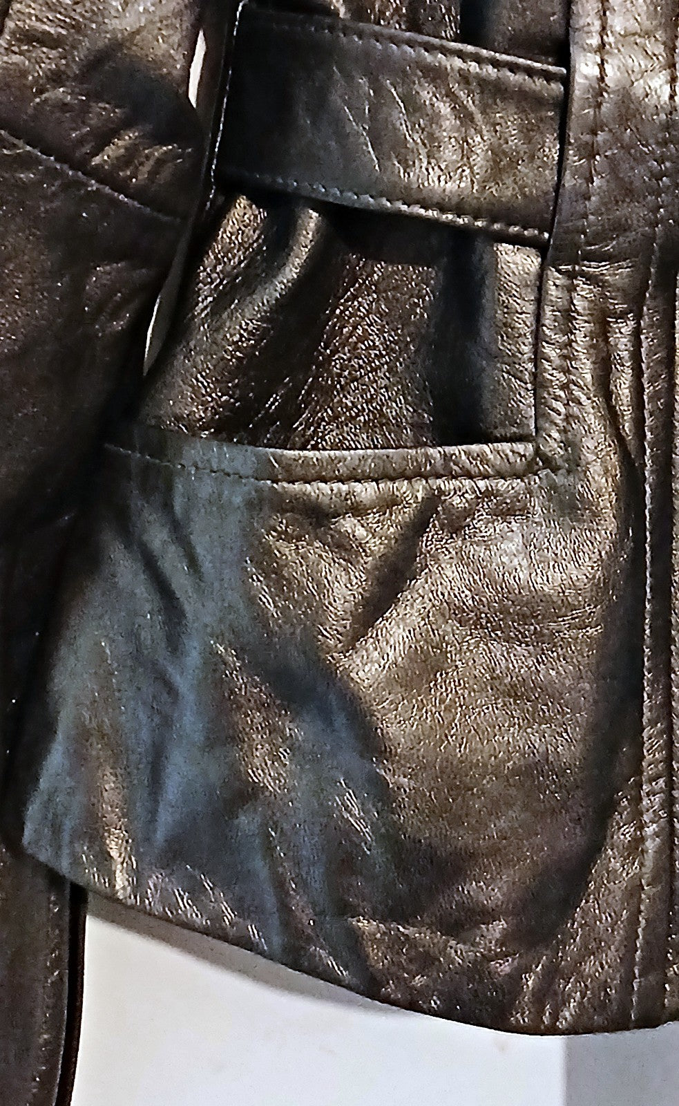 Cache Vintage Lamb Leather Jacket with Detachable Fox Fur Collar