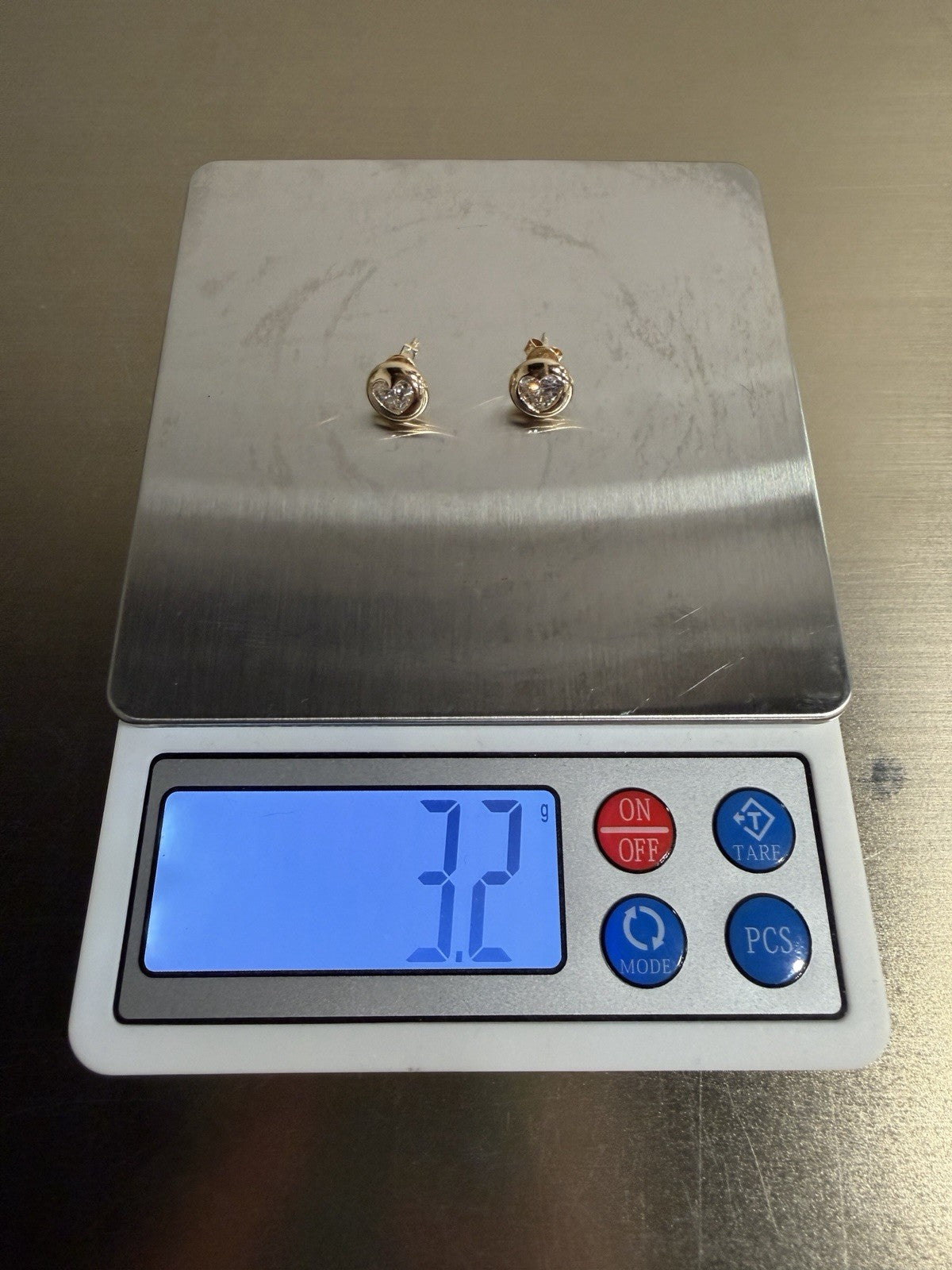 Vintage 1.5ct heart lab diamond 14k stud earrings