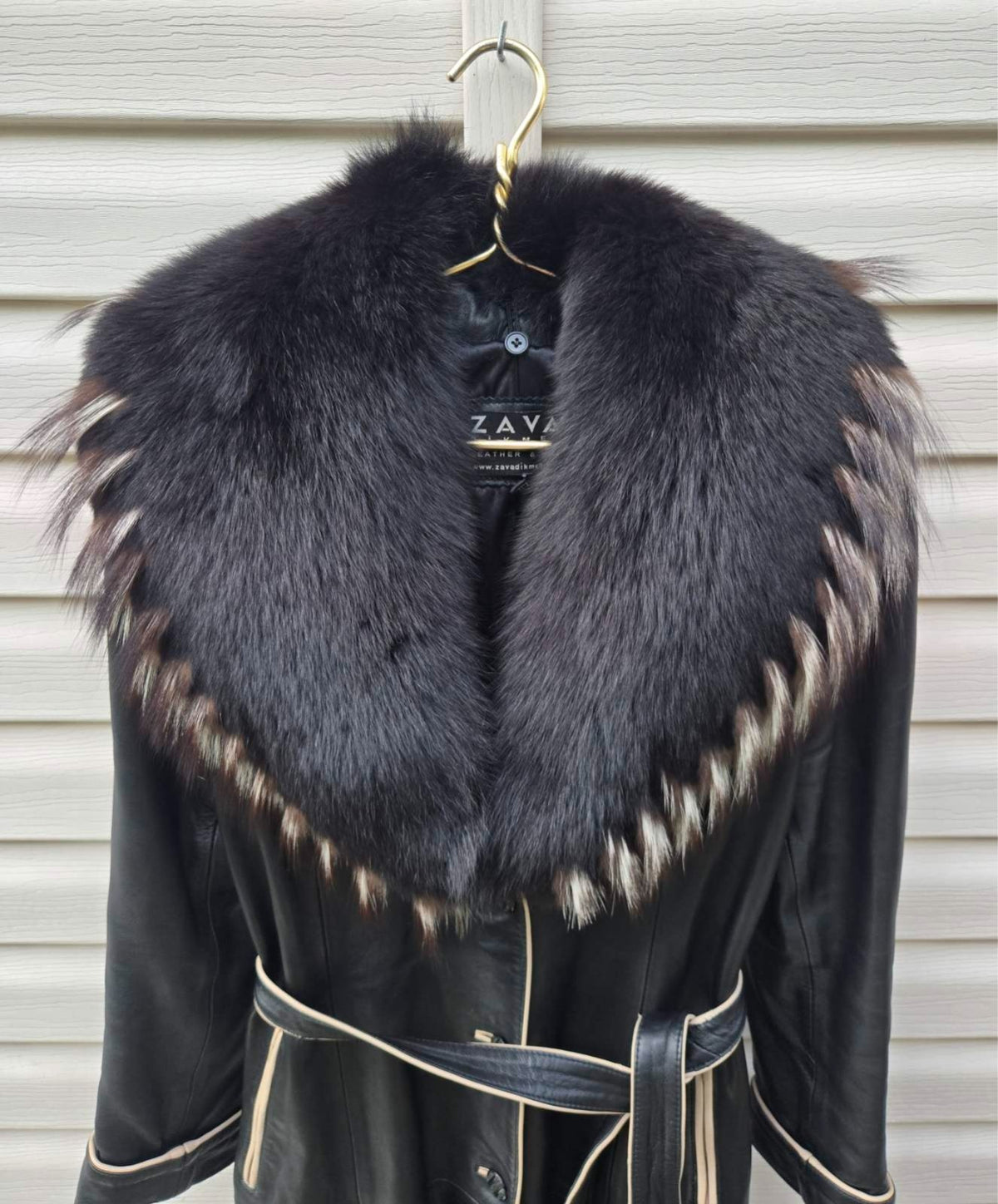 Vintage Y2K Black Leather Coat with Fox Fur Collar and Cuffs