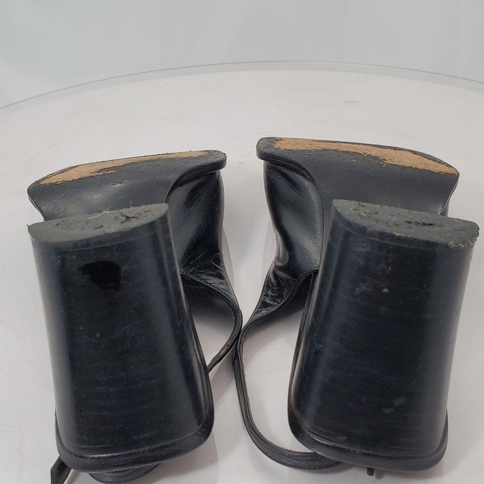 Gucci 1990s Black Leather Slingback Sandals Size 8.5