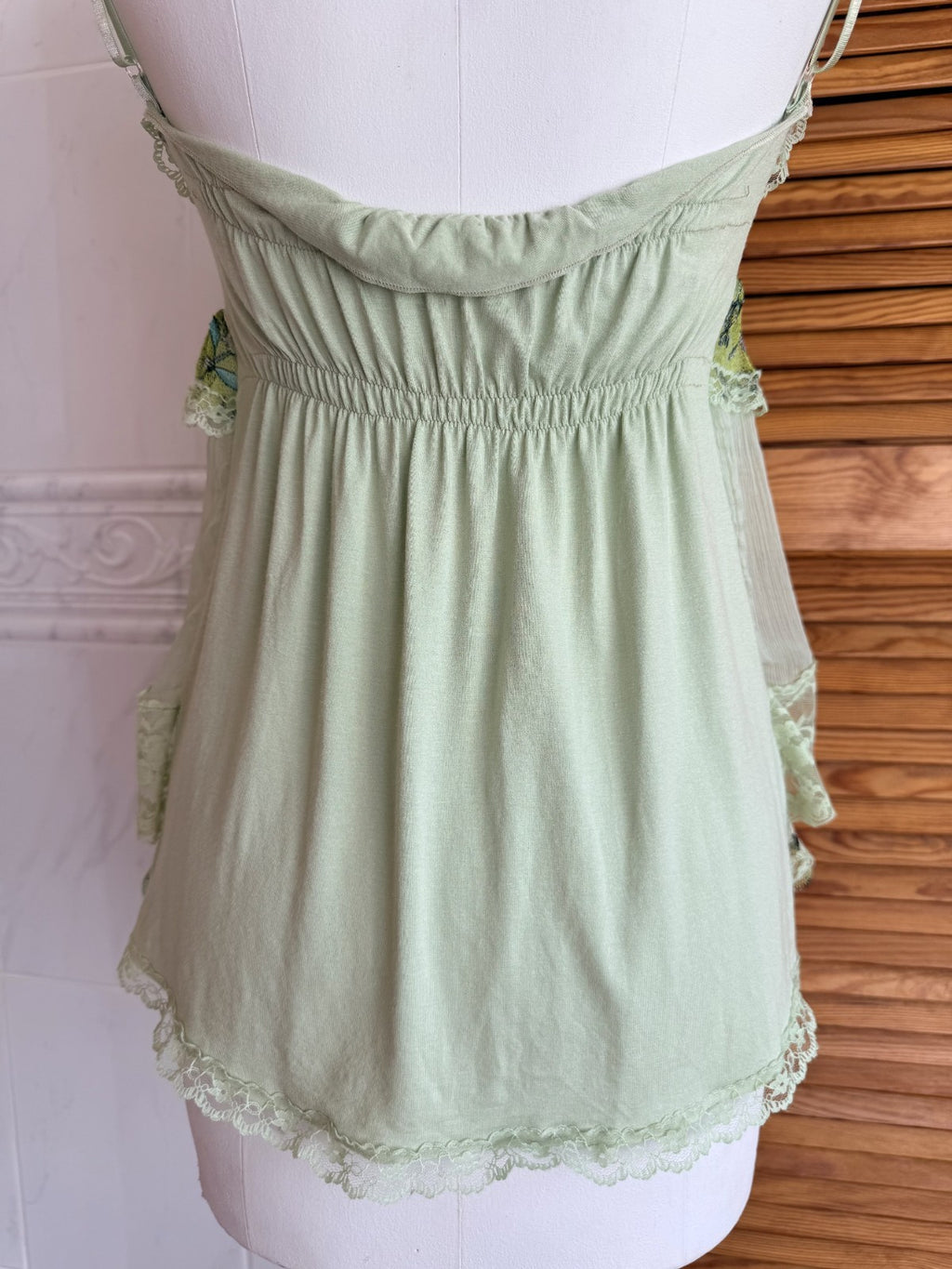 LM Lulu Green Multi Floral Appliqué Mesh Cami Top Size S
