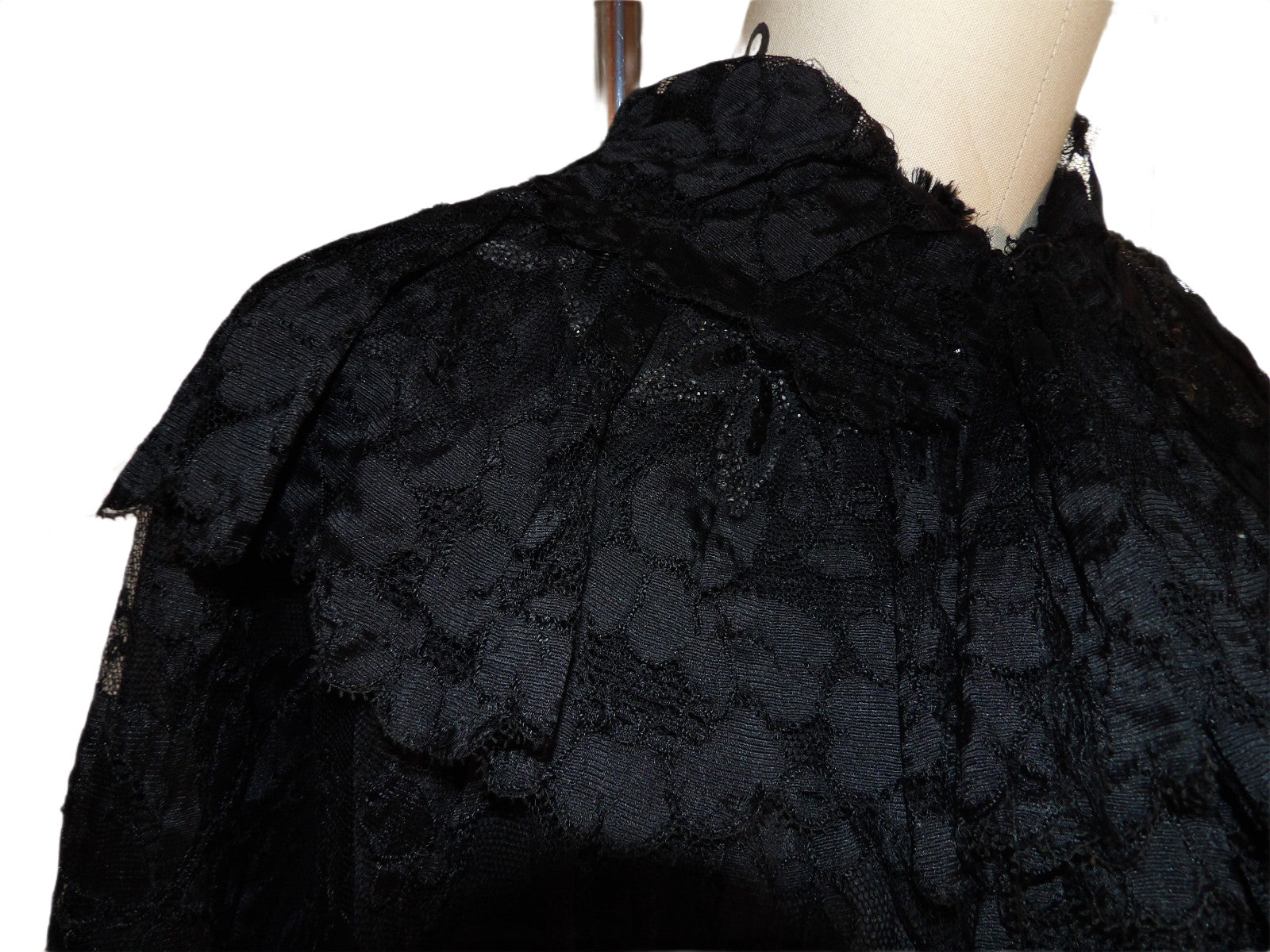 Vintage 1800's Victorian Gothic Black Lace Capelet w/ Beads  + Ruffle Size Small