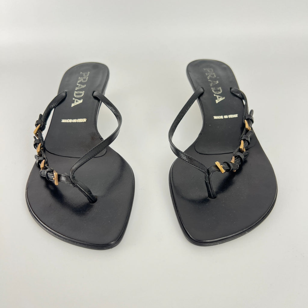 Prada | Auth Vintage Black Leather Gold Buckle Thong Kitten Heels (34.5)