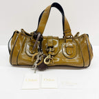 CHLOÉ Paddington Horse Charm Ocher Brown Patent Leather Shoulder Bag