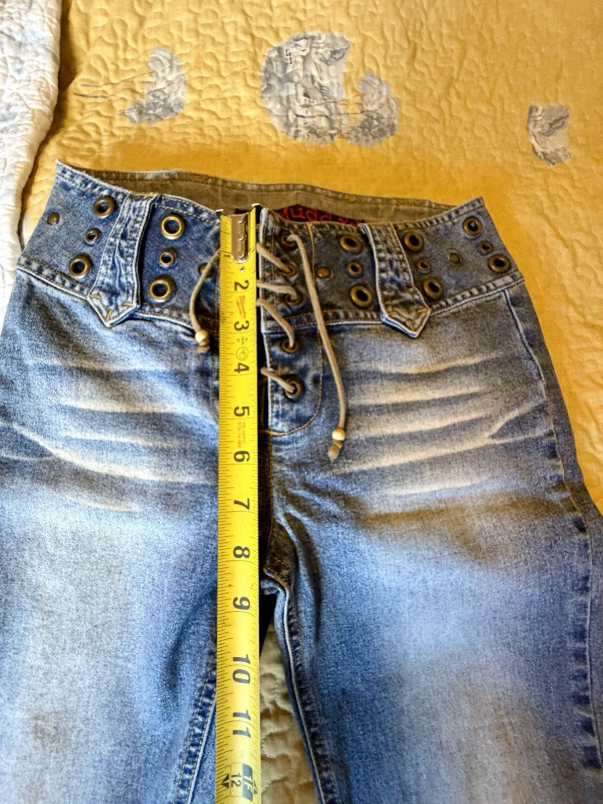 Mudd 1990s Lace Grommet Studded Low Rise Flare Jeans Size 1