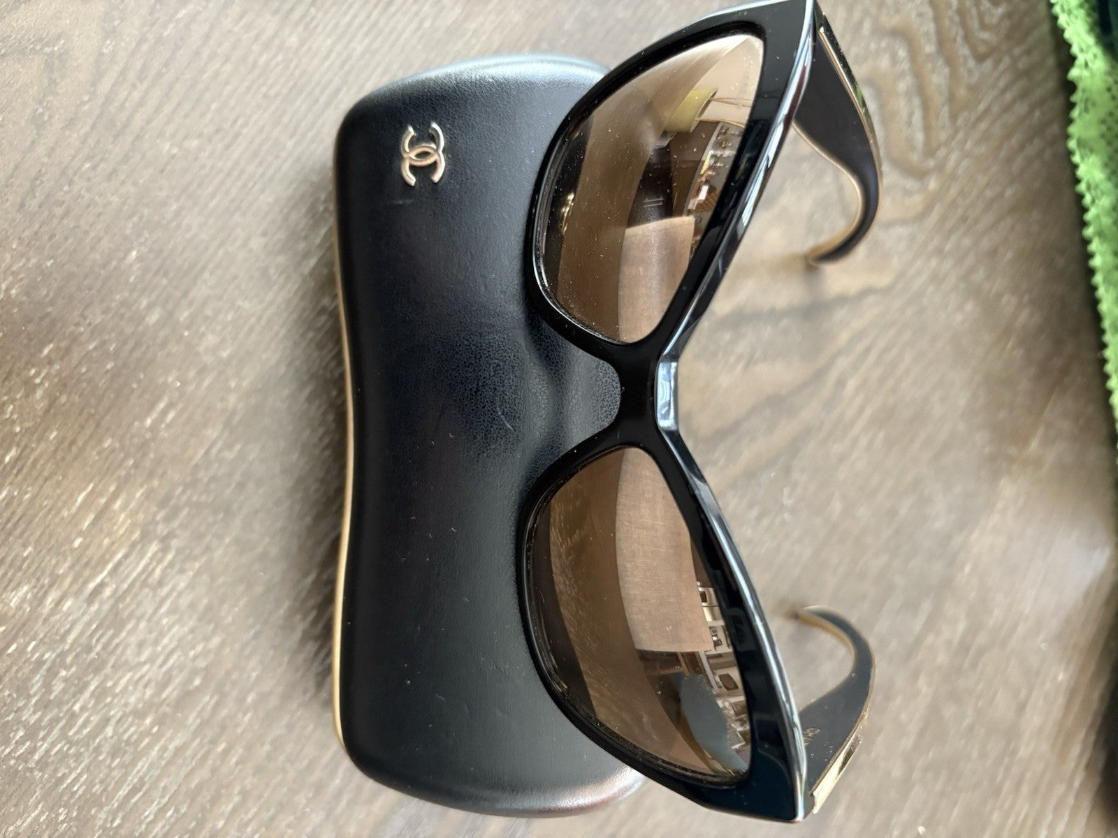 Authentic Chanel CH5271 Black Cat Eye Gold Mirror  Lens CC Logo w/Box & Hardcase