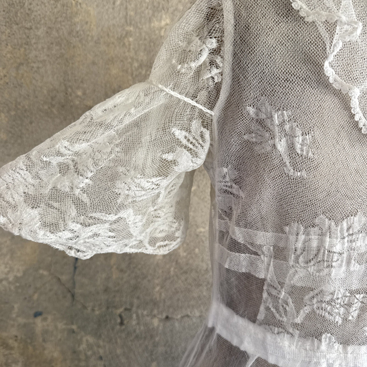 Antique Edwardian White Net Lace Dress Floral Lace Maxi Ruffle Bridal Vintage