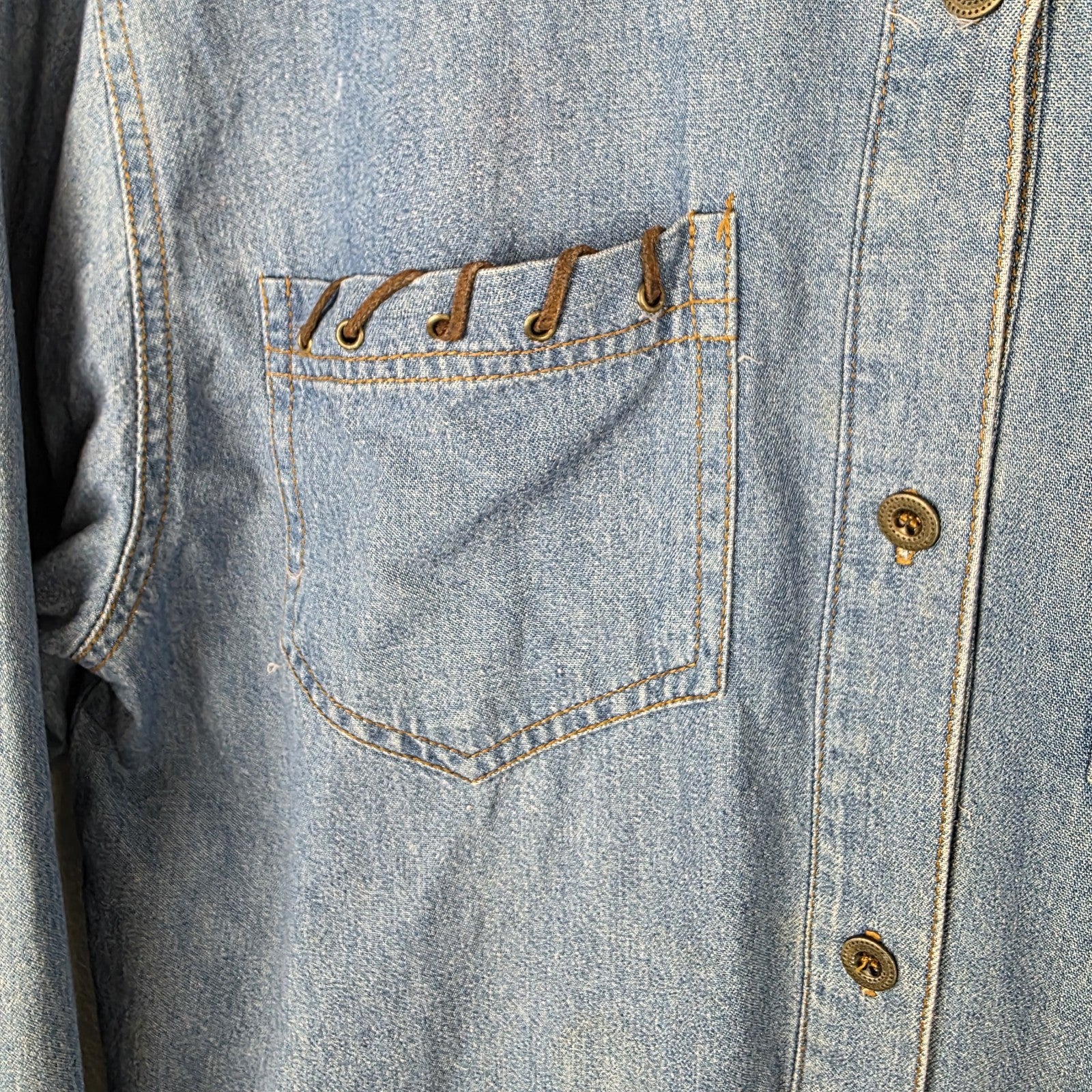 VTG Womens Denim Shirt Western Leather Lace Up Collar Pockets Long Sleeve M