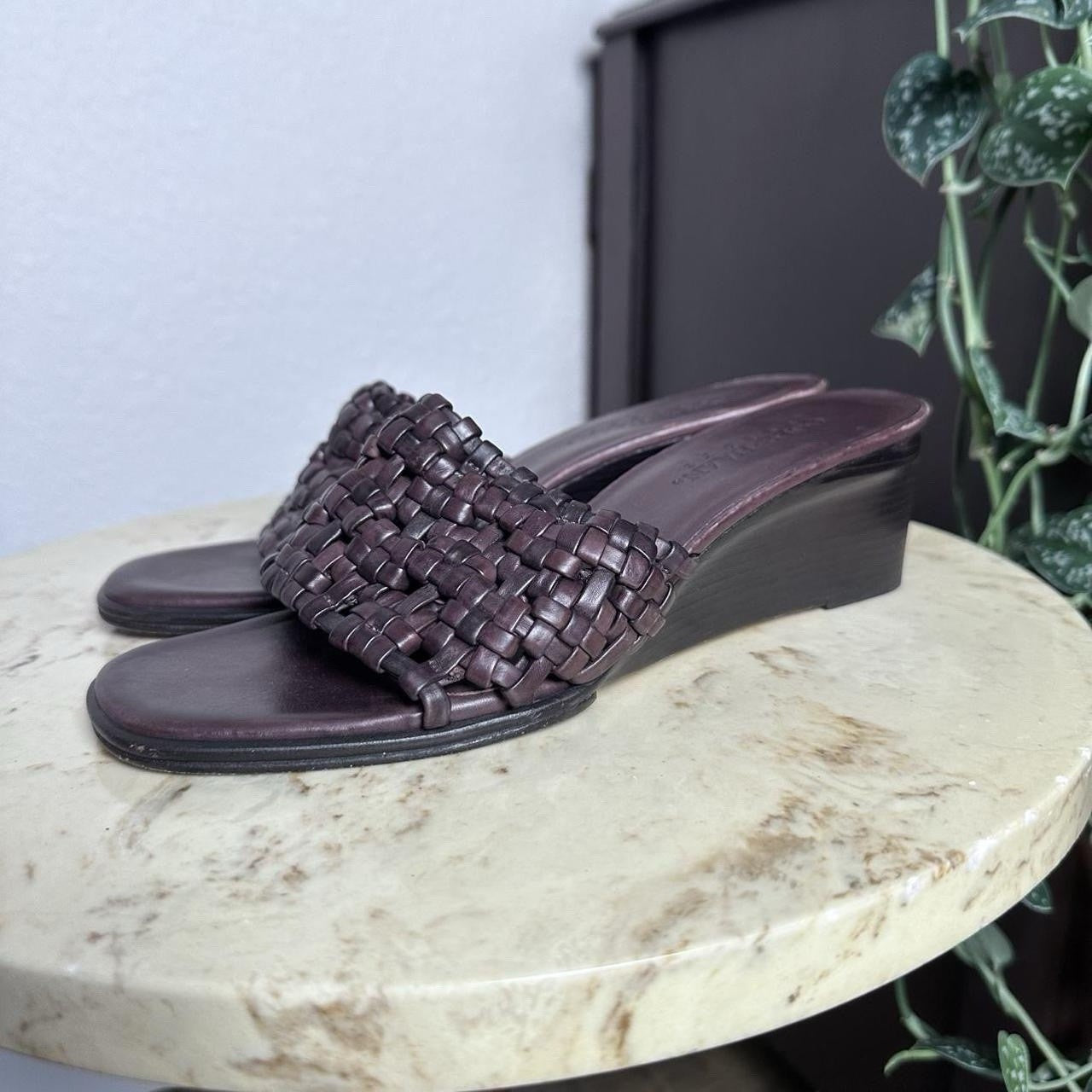 Vintage Woven Leather Brown Wedge Kitten Heels Size 8