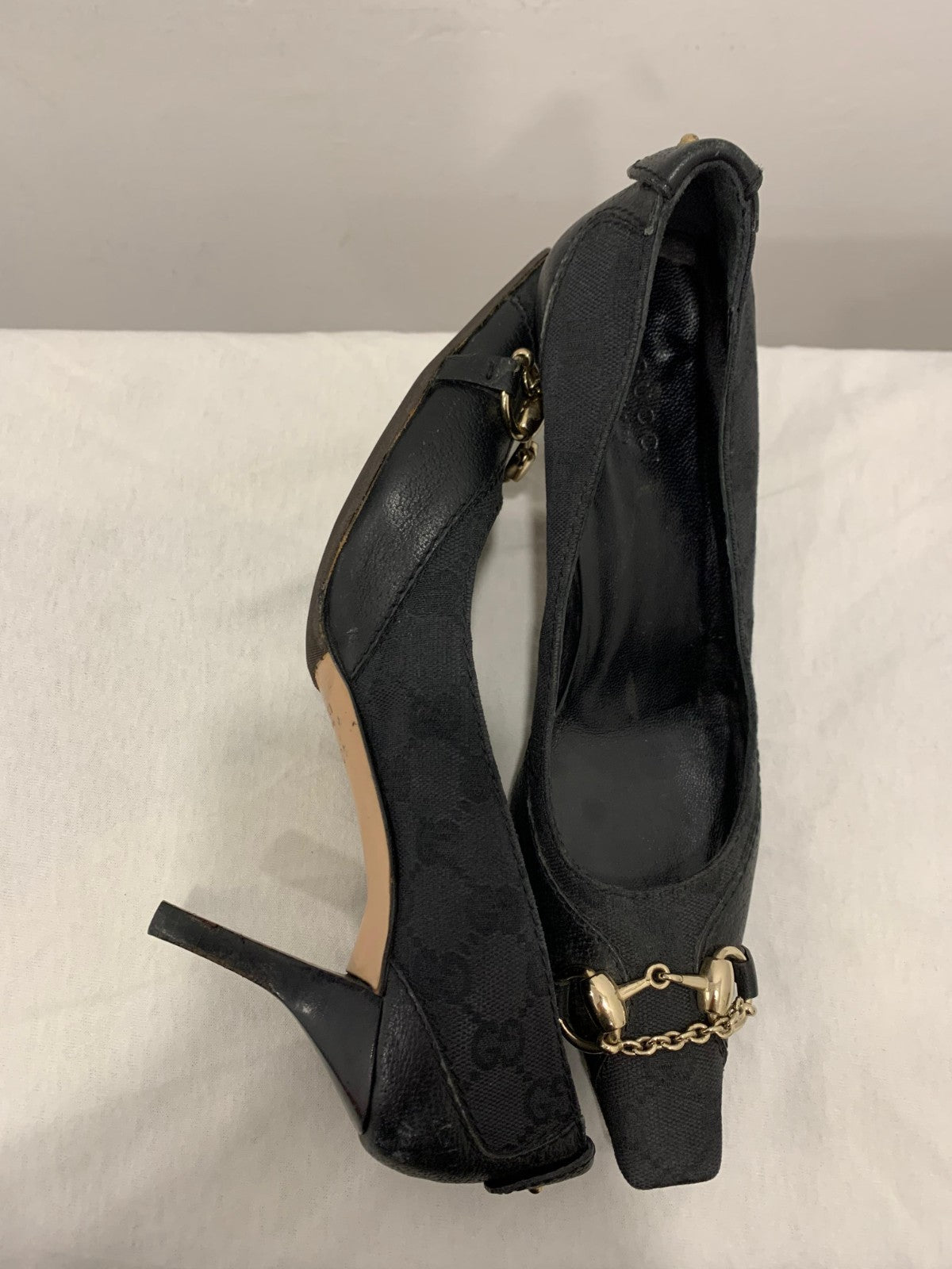 Gucci Vintage Horsebit Chain Pumps Black GG Monogram 37