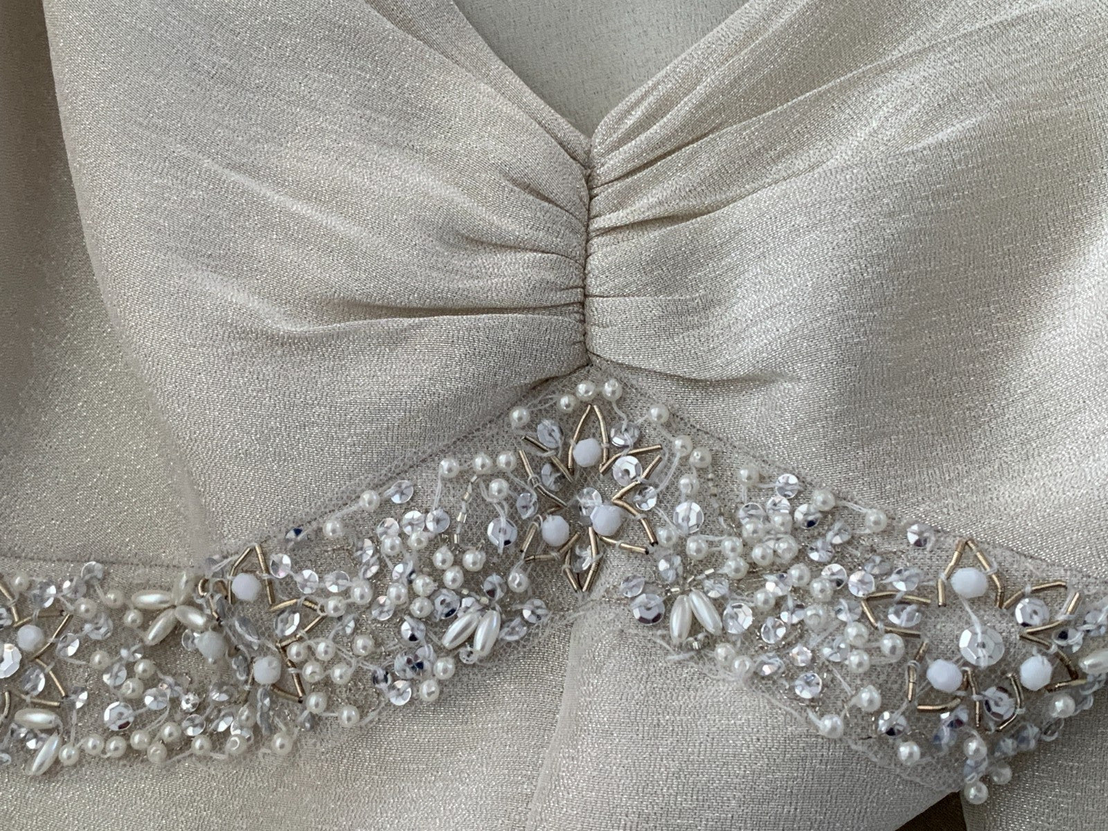 Vera Wang Long Formal Gown Mermaid Tulip Wedding Dress Size 6 Champagne NEW