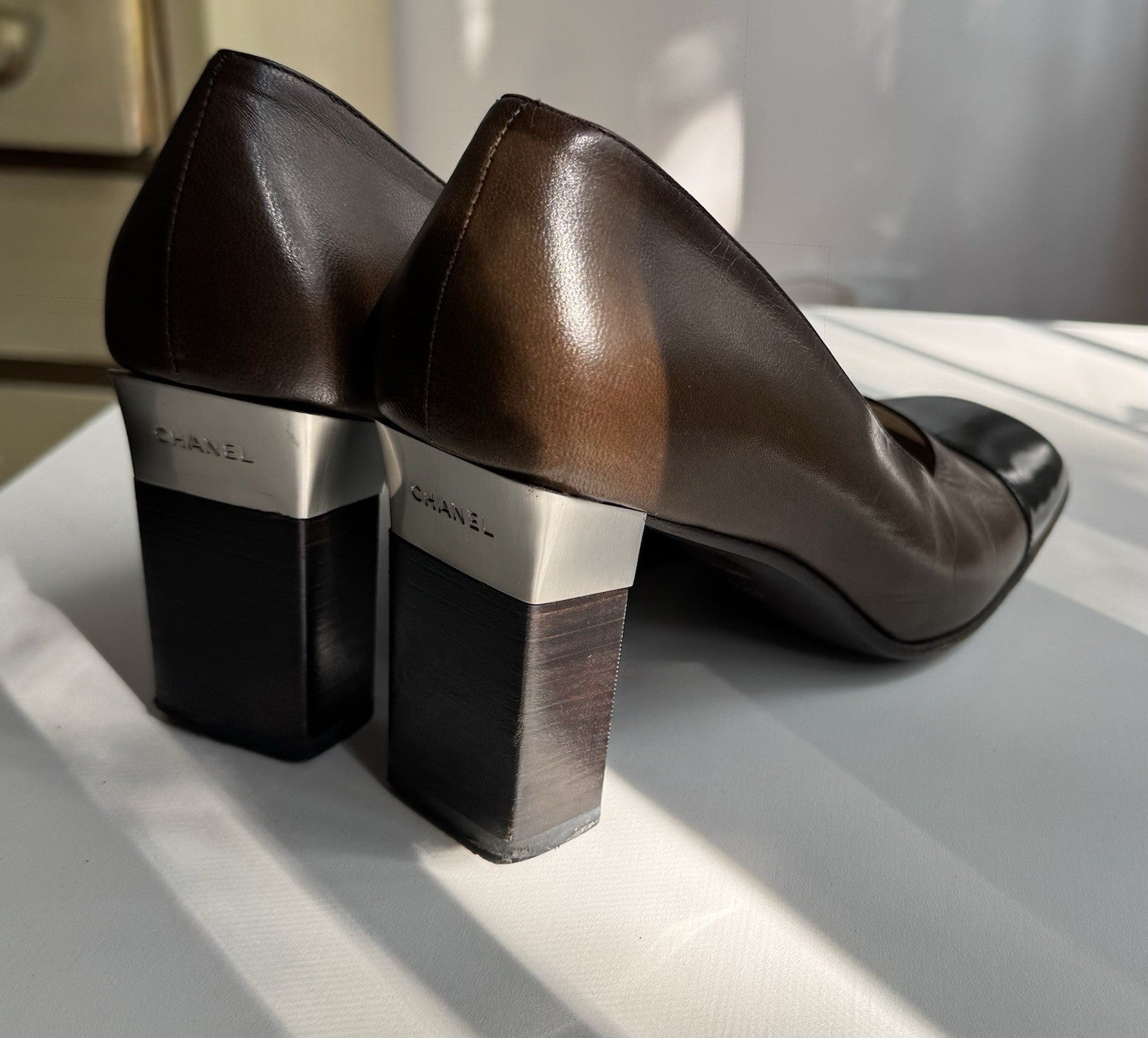 Chanel Two Tone Metallic Silver and Brown Leather Cap Toe Pumps Size 36.5