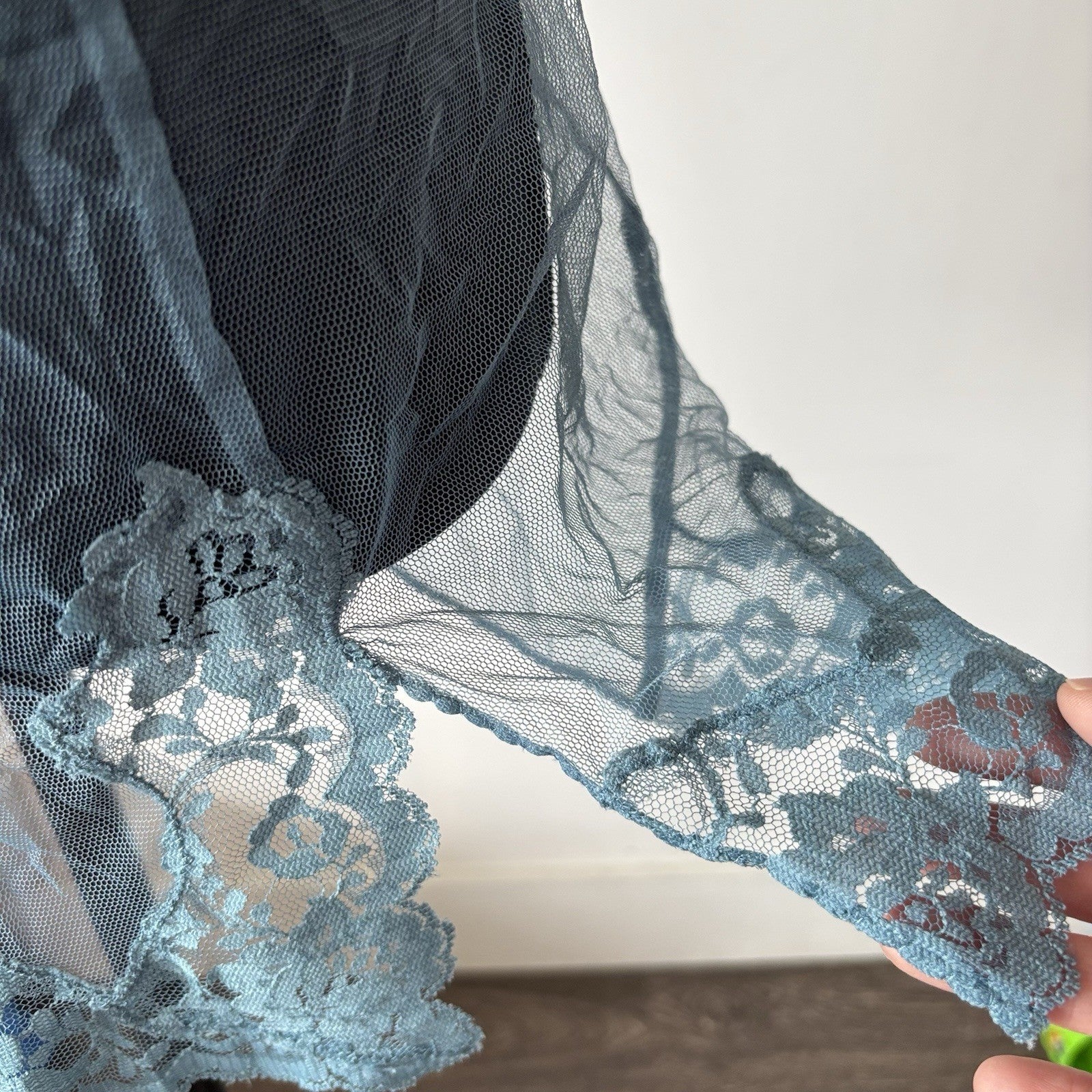 VTG Victoria’s Secret Blue Babydoll Dress Sheer Size M Sequin Lace Romantic Y2K