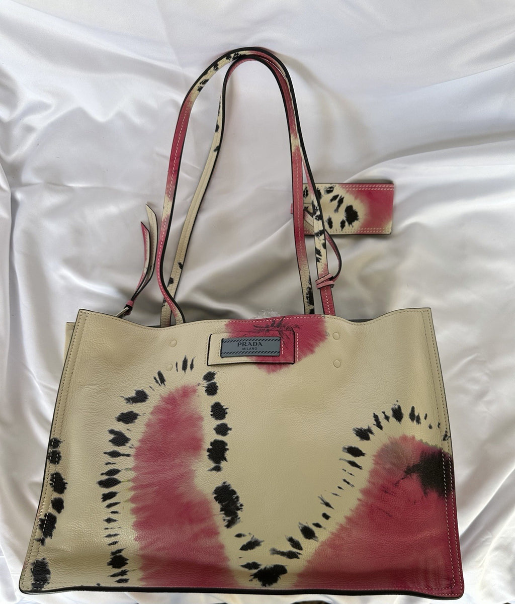 Prada Tie Dye Etiquette