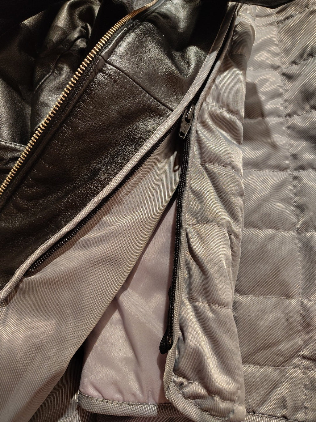 Vtg 90s Wilsons Black Leather Jacket Sz Small Fitted w/Belt Removable Thinsulate