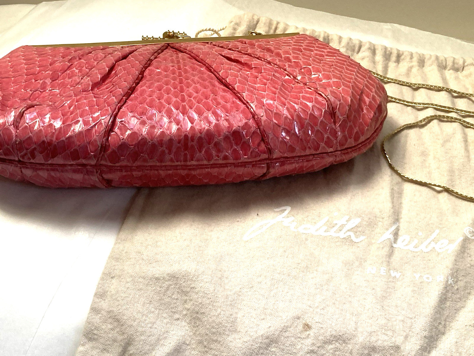 Judith Leiber Clutch Snakeskin RASPBERRY PINK Evening Bag Shoulder Vintage 1980s