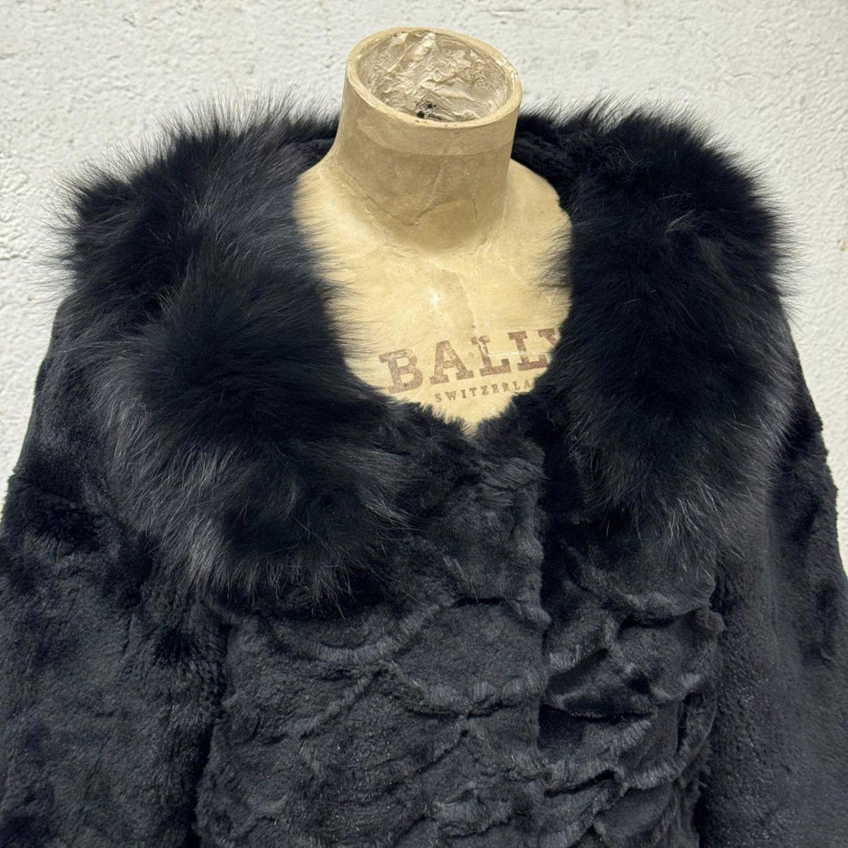Vintage Y2K Jet Black Rabbit and Fox Fur Jacket