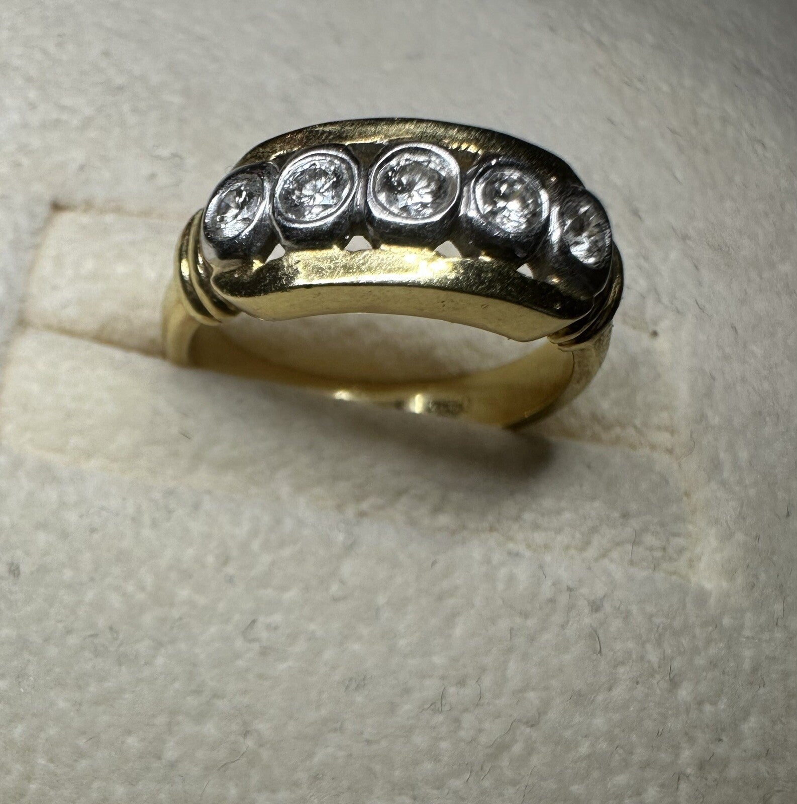 Vintage Estate Diamond Ring 750 -18k Gold