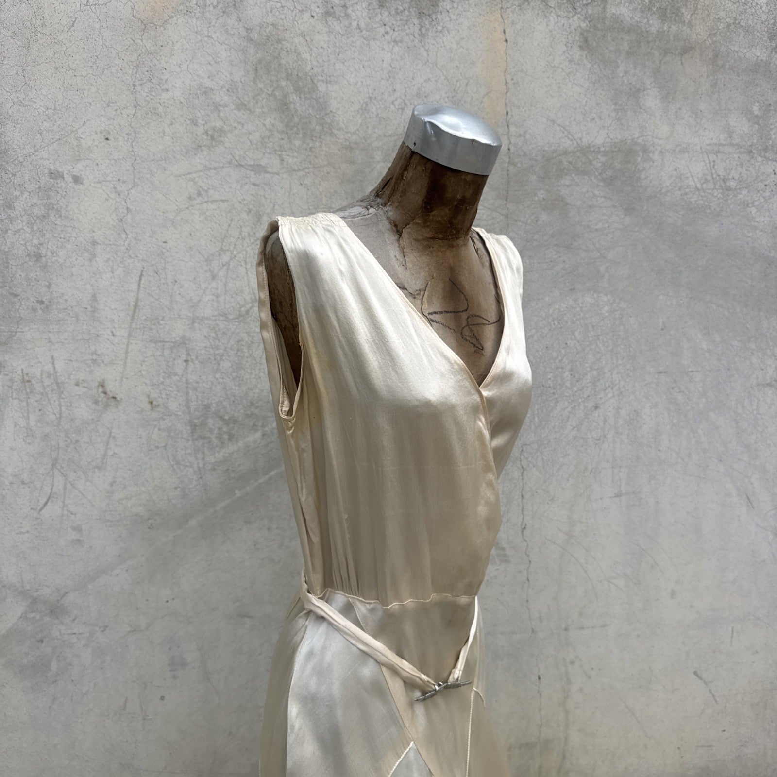 Vintage 1930s White Candlelight Silk Satin Gown Bias Cut Wedding Bridal Dress
