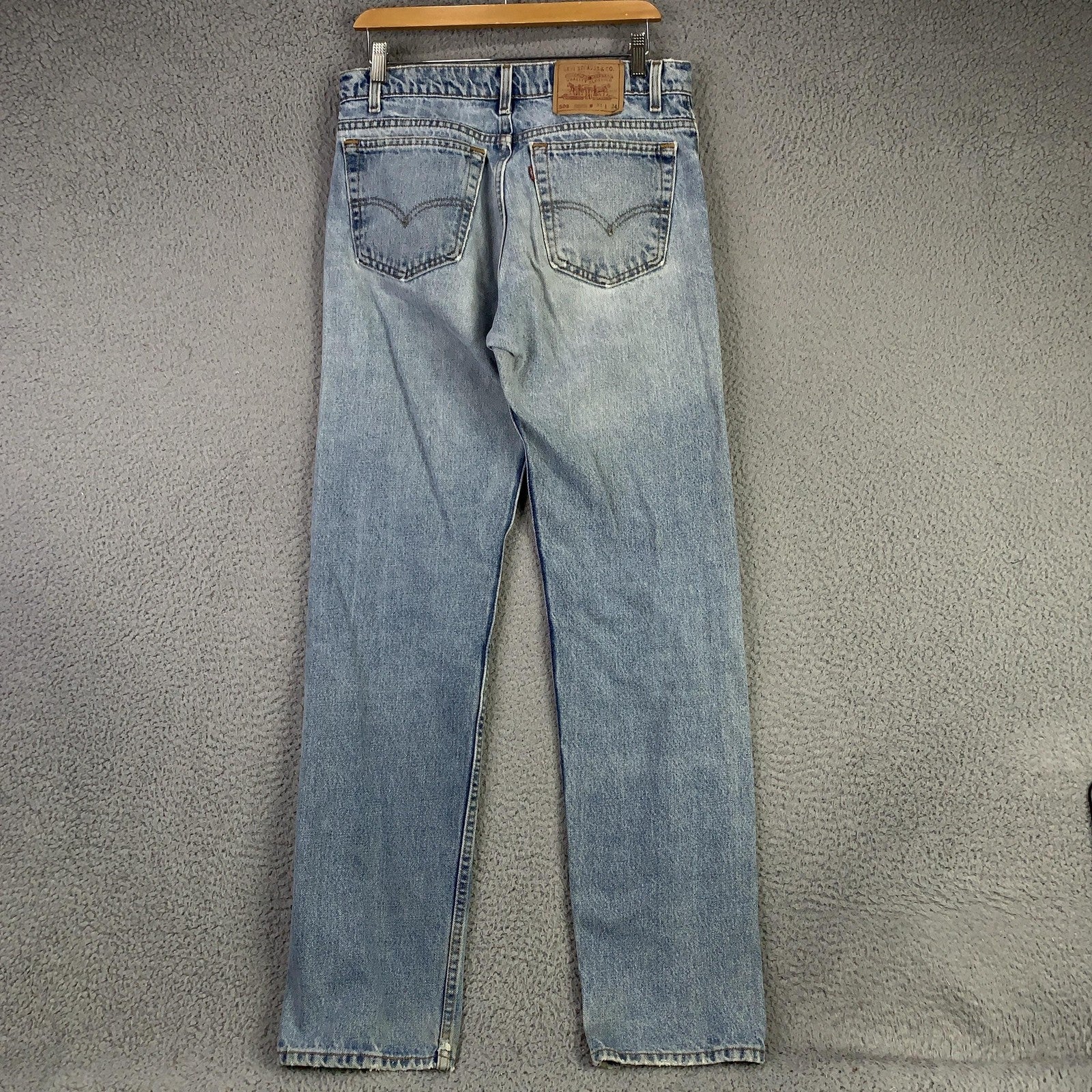 Vintage Levis 505 Jeans Mens 33x34 (32x33.5) Light Wash Straight Denim USA 90s