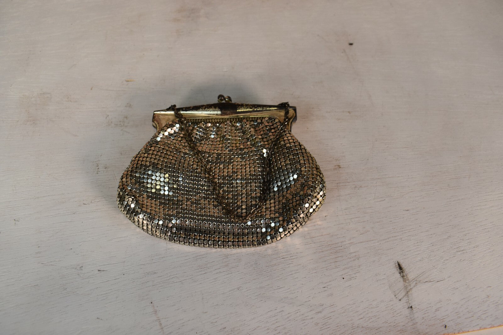 Vintage Whiting & Davis Silver Metal Mesh Chainmail Mini Purse