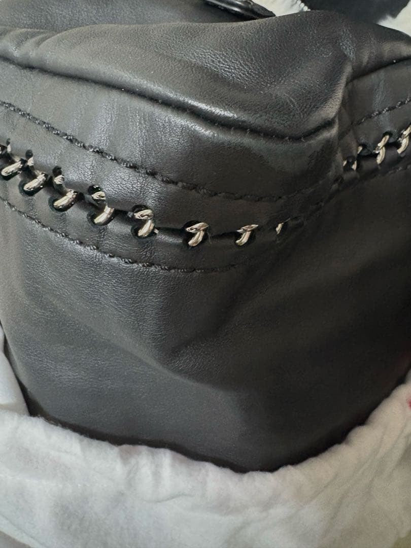 Chanel Black Lambskin Shoulder Bag Chain Strap Used