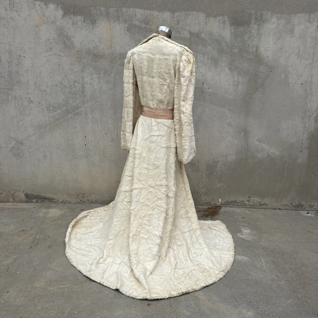 Vintage 1930s White Plush Teddy Bear Dressing Gown Ermie Art Deco Dress Coat