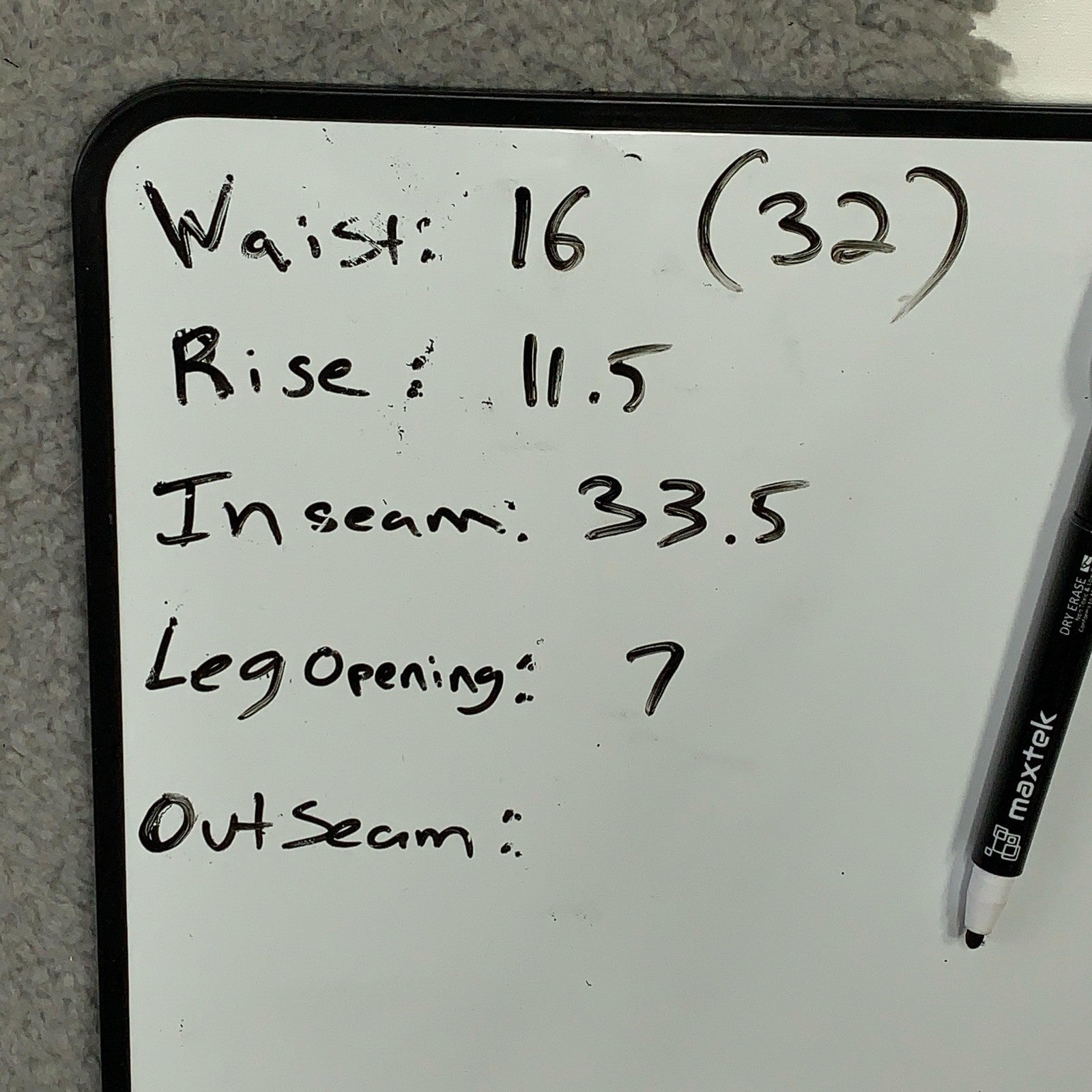 Vintage Levis 505 Jeans Mens 33x34 (32x33.5) Light Wash Straight Denim USA 90s