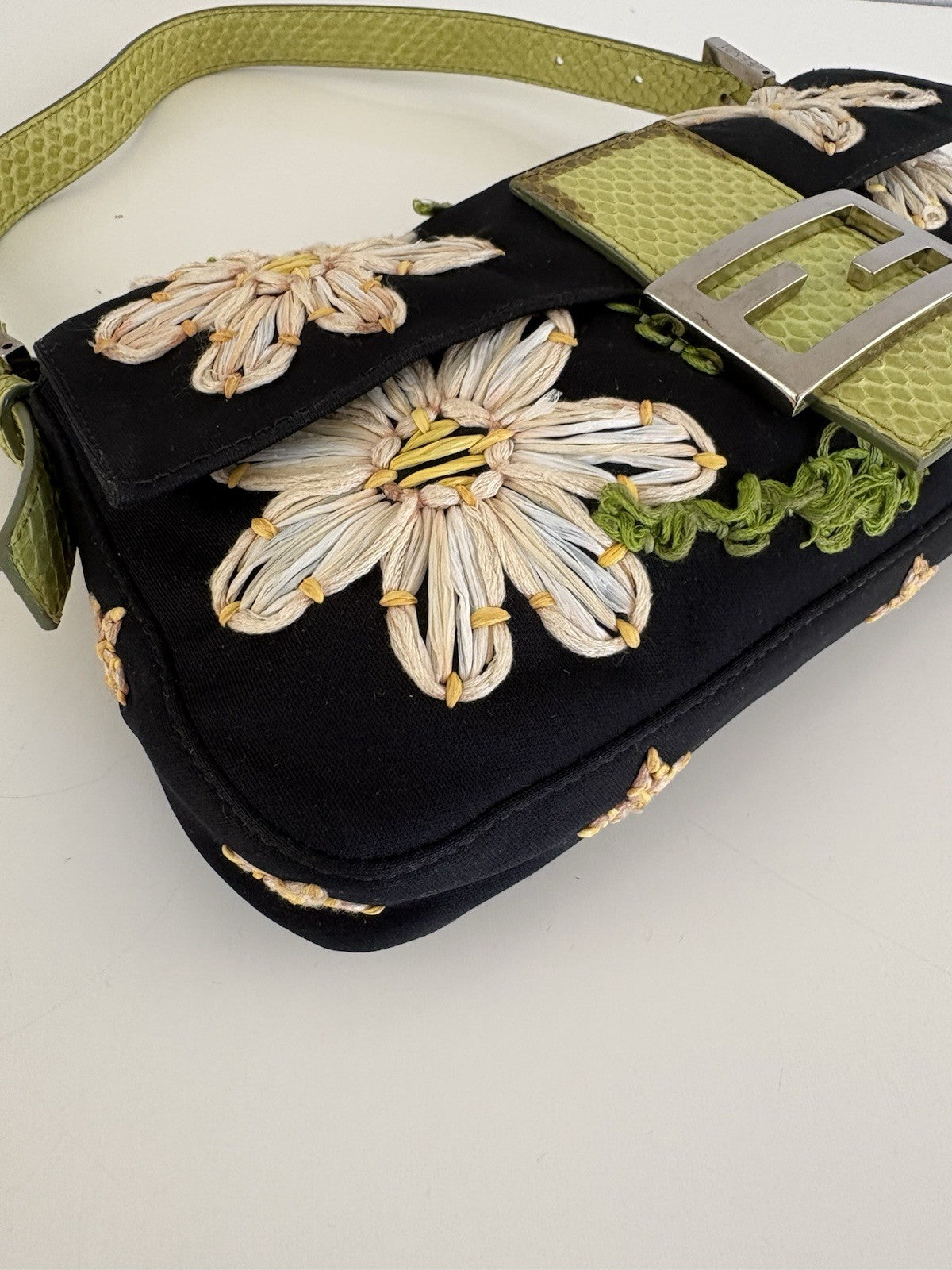 Auth VTG FENDI Baguette
