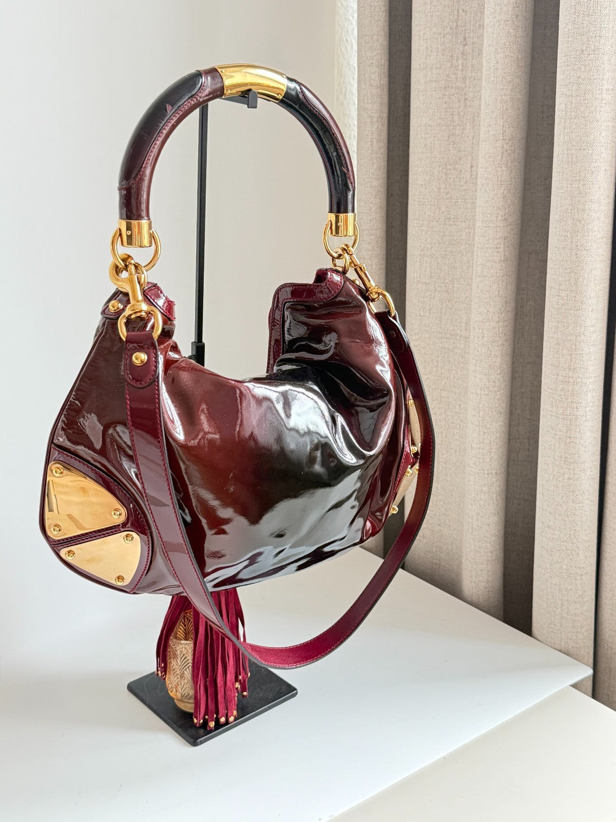 Gucci Indy Dark Red Patent Leather Hobo Bag